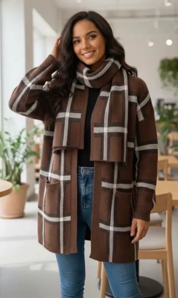 COATIGAN & SCARF