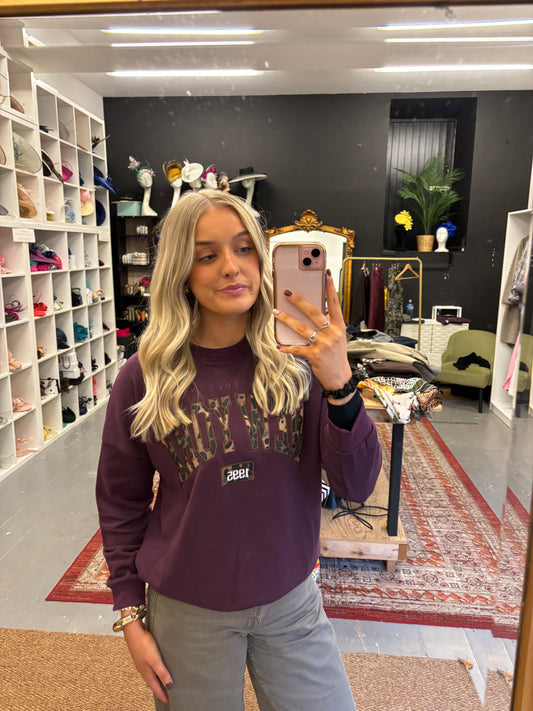 Sweatshirt